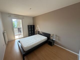  Appartement à louer 2 pièces 46 m²