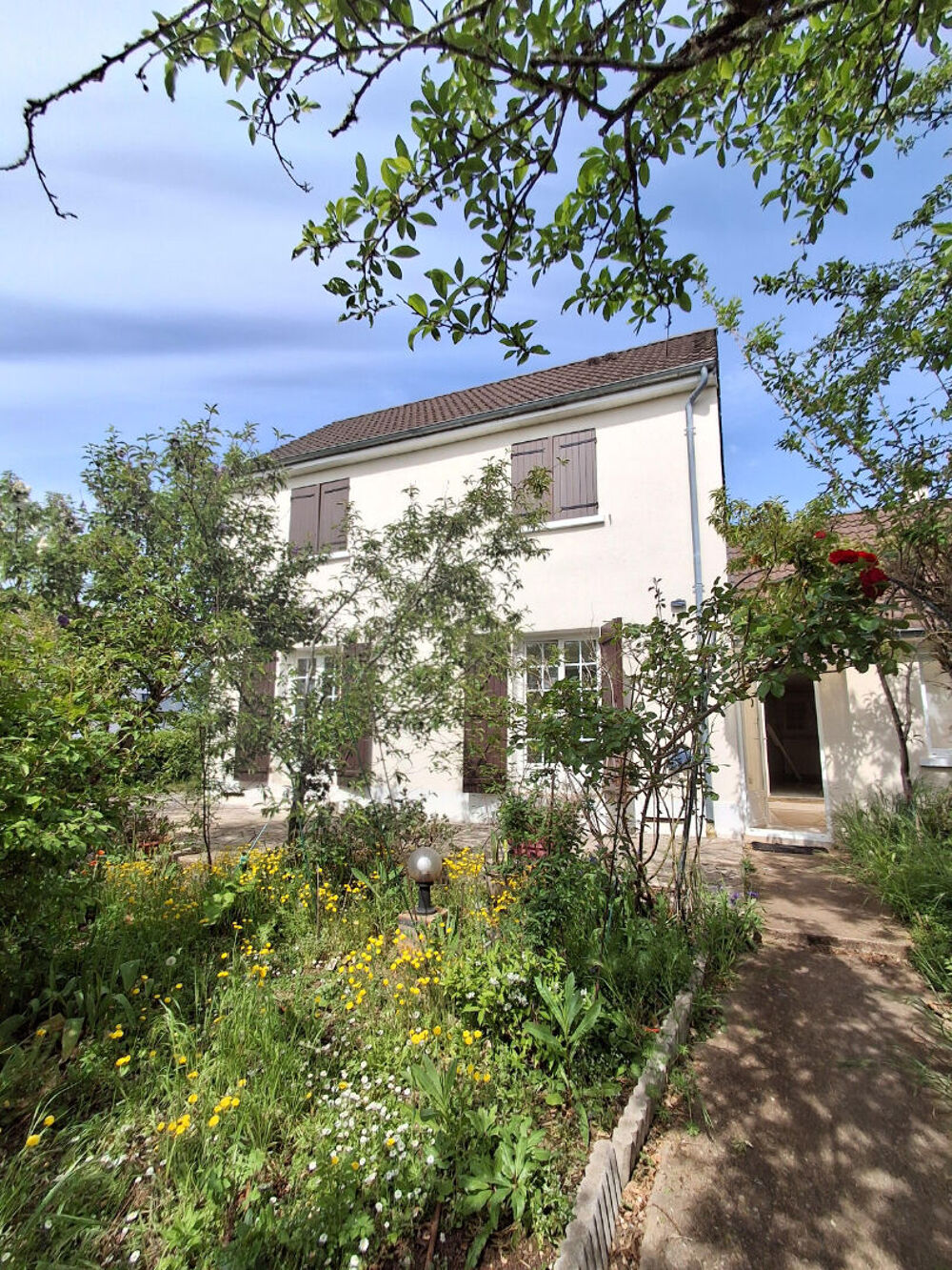 La Charite Sur Loire 4 pièce(s) 127 m2