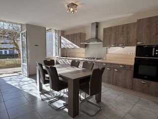  Maison à vendre 11 pièces 394 m²