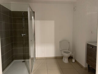  Appartement à louer 2 pièces 43 m²
