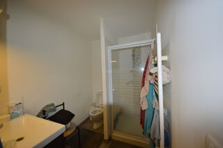  Immeuble à vendre 15 + pièces 330 m²