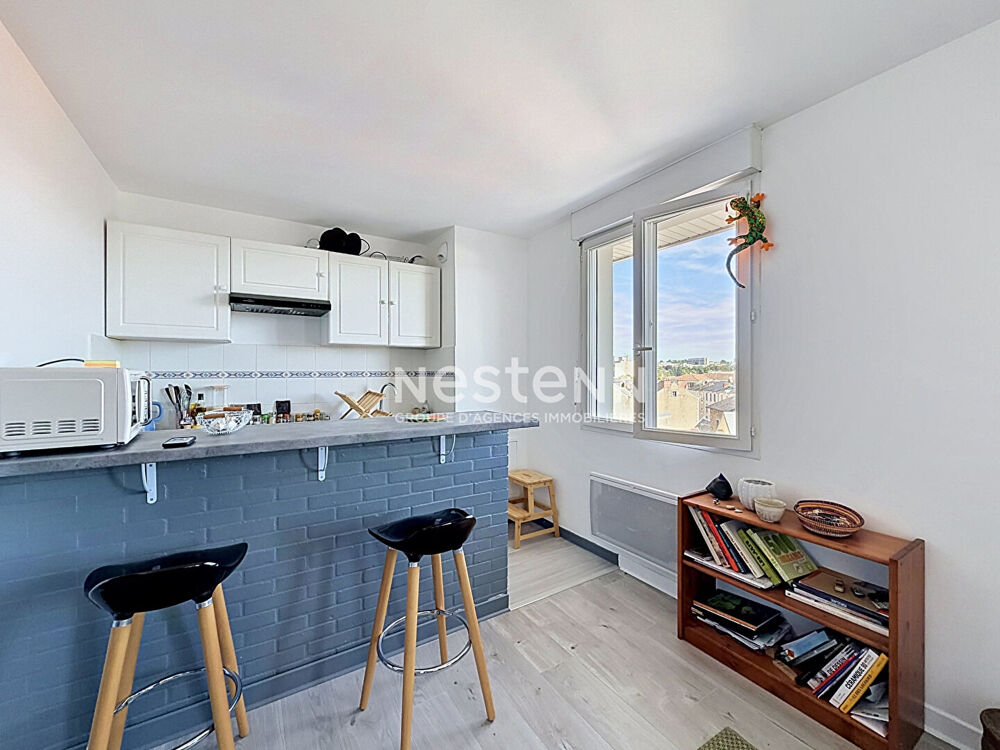 Appartement T1 à vendre à Limoges - Place Denis Dussoubs - 4ème étage avec ascenseur - parking privatif