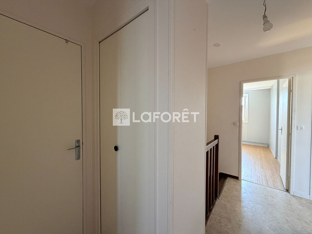 Vente Maison Maison de 5 pièces d'environ 83 m² situé à Sarry Sarry
