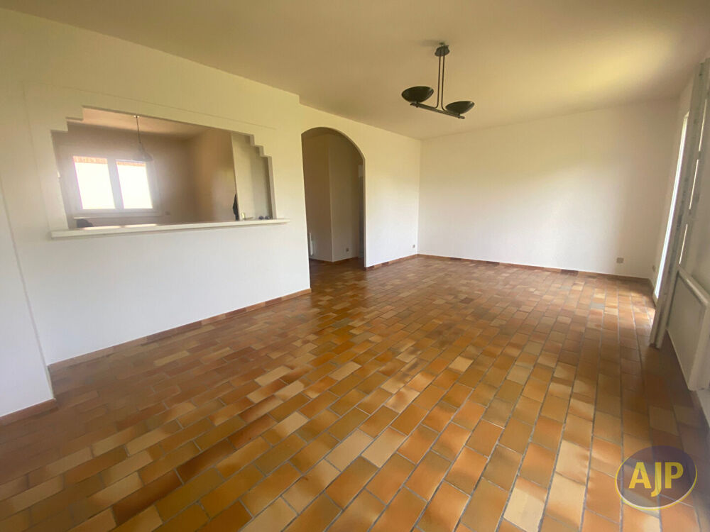 Location Maison Maison Arveyres 3 pièce(s) 75 m2 Arveyres