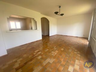  Maison à louer 3 pièces 75 m²