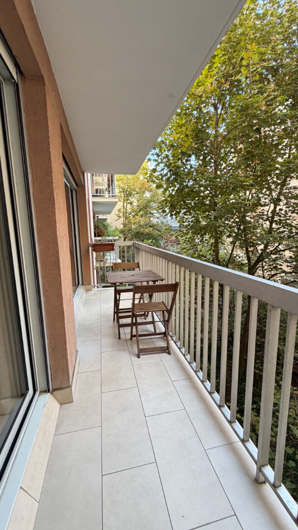 Location Appartement NATION / REUILLY-DIDEROT - SUPERBE 4 PIÈCES MEUBLÉ DE 86.15 M² AVEC DEUX TERRASSES ET PARKING - RÉSIDENCE RÉCENTE Paris 12