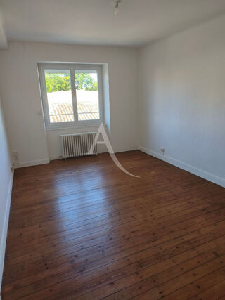  Maison à louer 4 pièces 94 m²