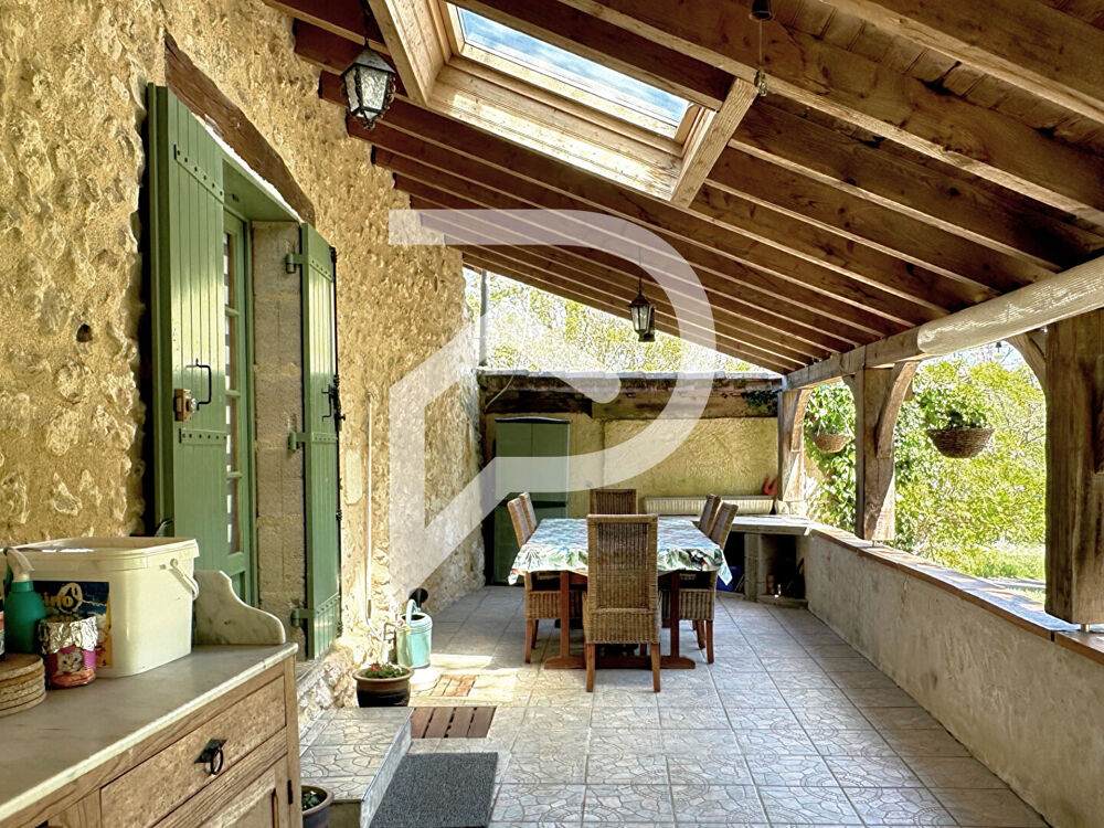 Maison en pierre de 100m2 Saint Aquilin