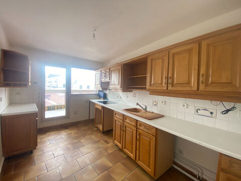  Appartement � louer 4 pi�ces 85 m�