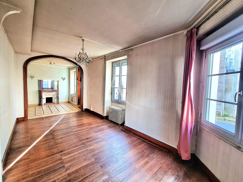 Vente Maison Maison Chateauneuf Sur Sarthe 9 pièce(s) 170 m2 Chateauneuf sur sarthe