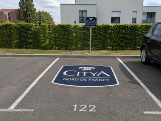  Parking / Garage à vendre 