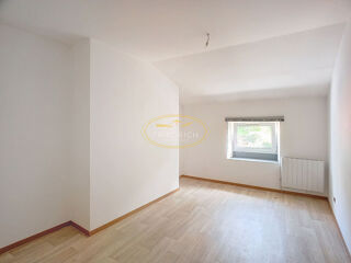  Appartement à louer 3 pièces 72 m²