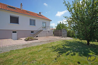  Maison à vendre 7 pièces 136 m²
