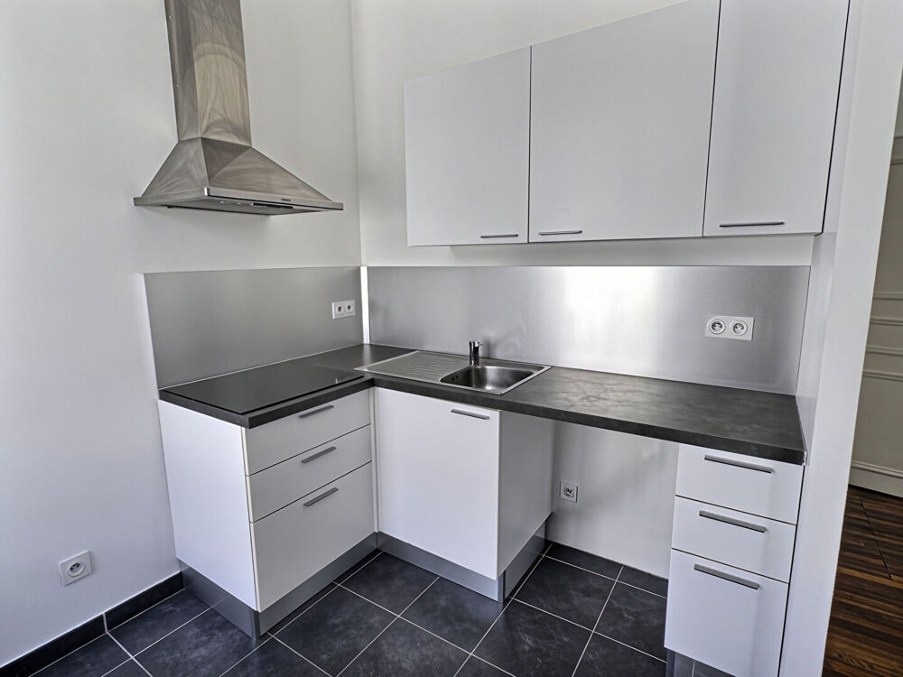 Vente Appartement Charmant appartement T1 à vendre à Lyon - Rare sur le marché ! Lyon 7
