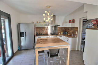  Maison � vendre 5 pi�ces 160 m�