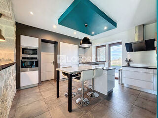  Maison à vendre 6 pièces 230 m²