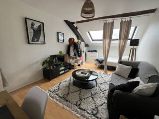  Appartement à louer 1 pièce 25 m²