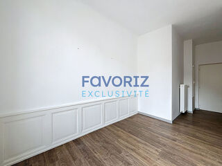  Appartement à louer 5 pièces 138 m²