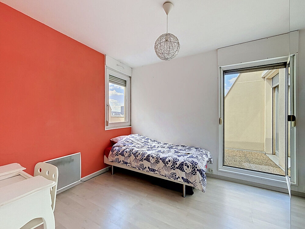 Vente Appartement Appartement 5 pièces avec terrasses et vue dégagée à vendre à Lyon 8ème  MONPLAISIR Lyon 8