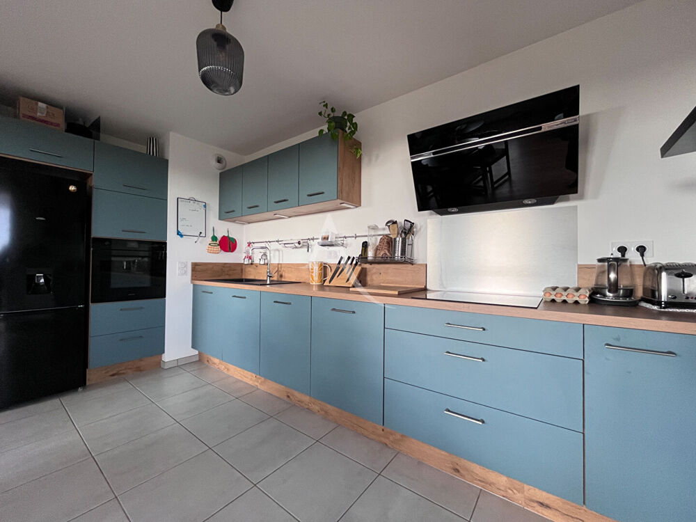 Vente Appartement Appartement  Nantes  4 pièce(s) 86 m2 Nantes