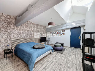  Immeuble  vendre 5 pices 145 m