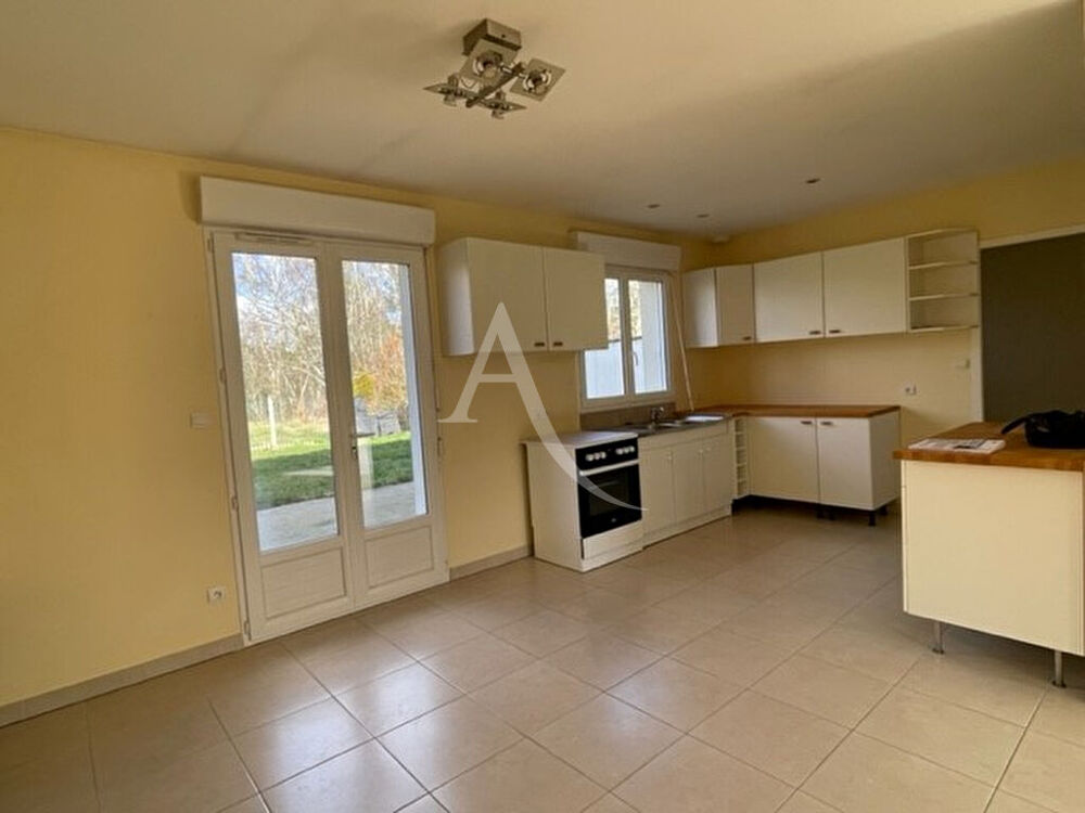 Location Maison Maison Chilleurs Aux Bois 4 pièce(s) 90 m2 Chilleurs aux bois