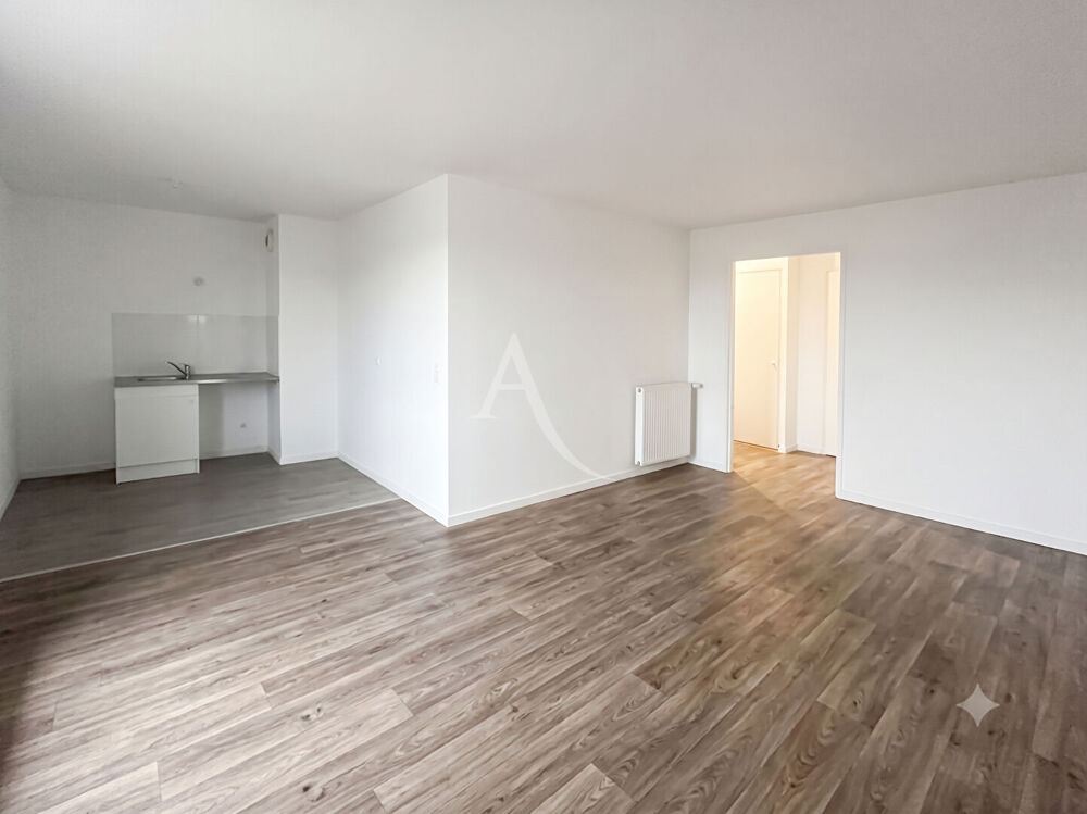Vente Appartement APPARTEMENT 3 PIÈCES AVEC LOGGIA ET PARKING  PROCHE GARE Cergy