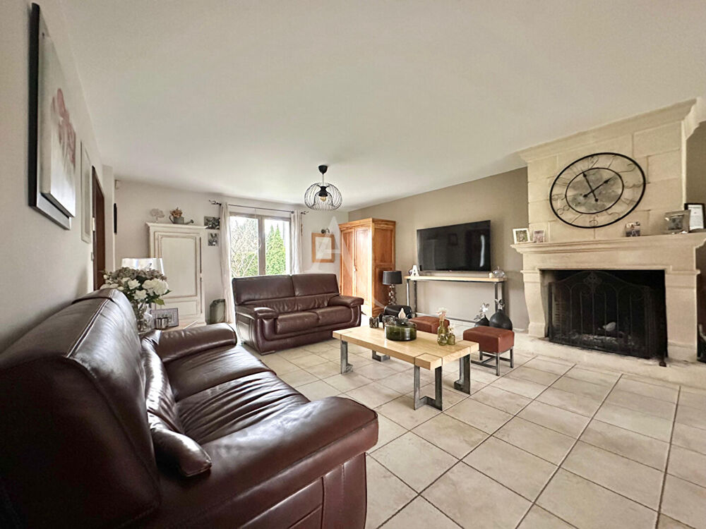 Vente Maison Maison Maisoncelles En Brie 6 pi�ce(s) 205 m2 Coutevroult