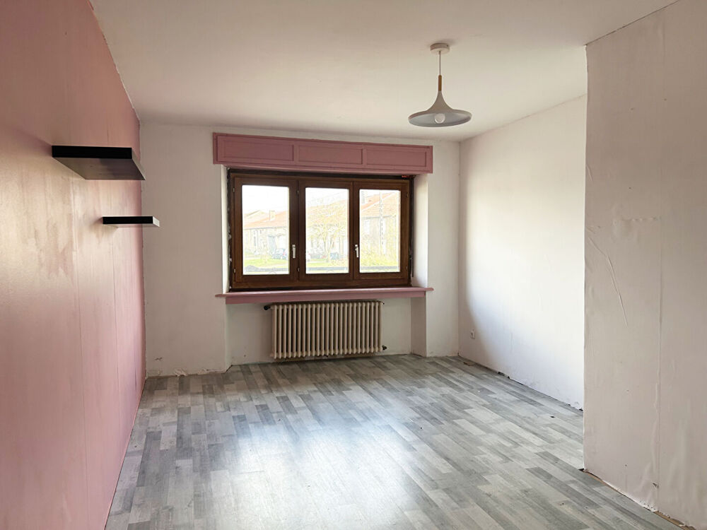 Vente Maison Maison - 6 pièces - grange - jardin - WOEL Woel