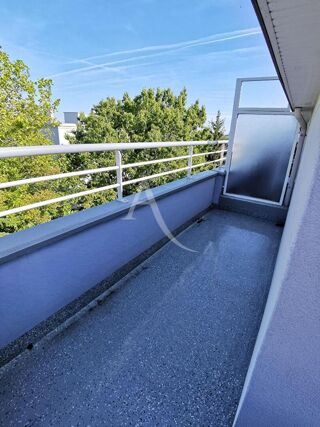  Appartement à louer 2 pièces 50 m²