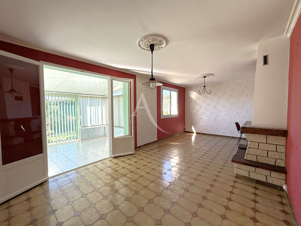 Vente Maison Maison Saint Georges De Pointindoux  5 pièce(s) - 99 m² Saint georges de pointindoux