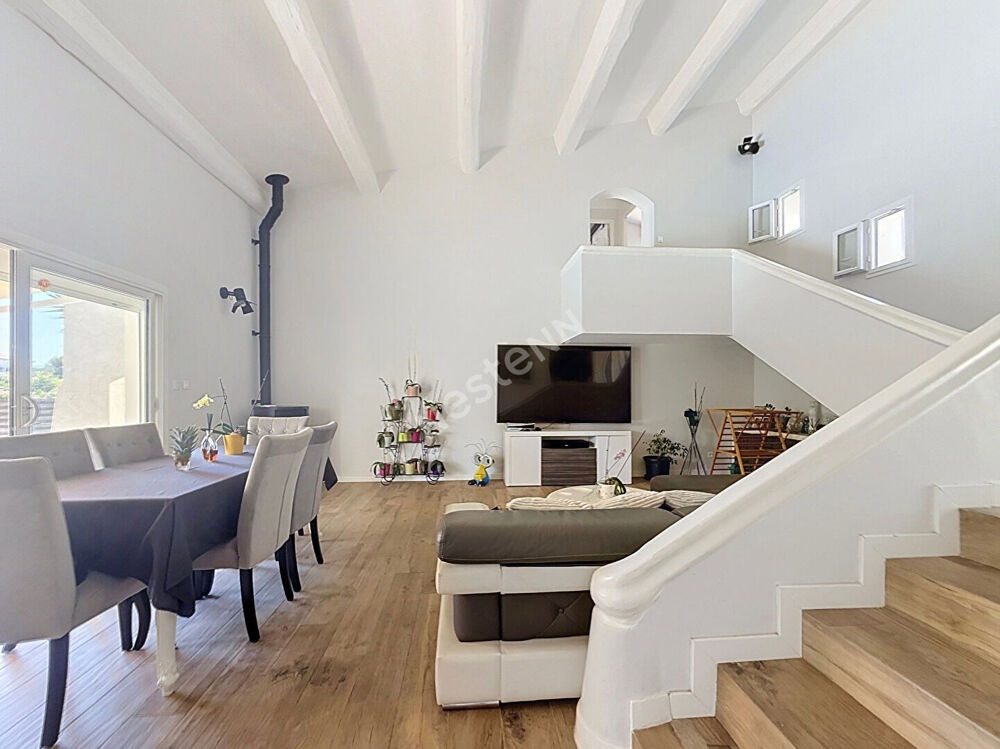 Maison La Ciotat avec studio et T2 indépendant, piscine, terrain