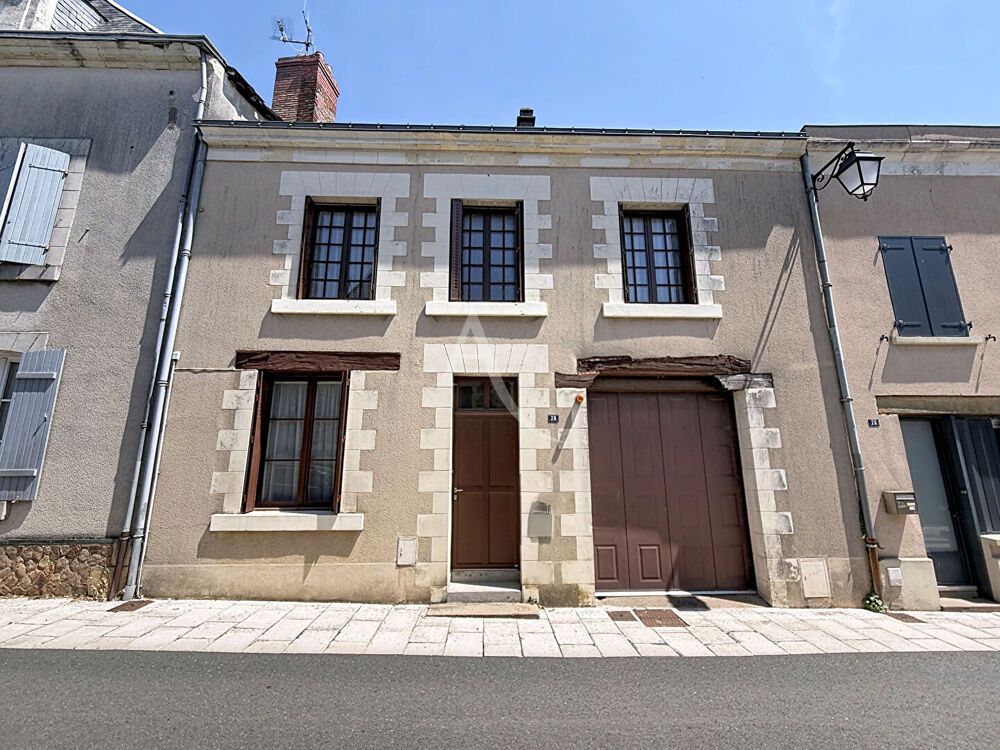 Maison 7 pièces 163 m² · à Brissac Loire Aubance · 163 m² · 218 700 €
