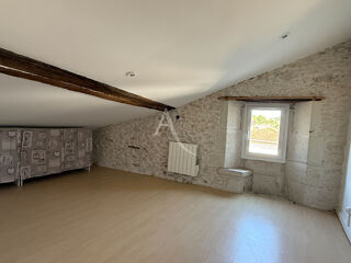  Maison à louer 4 pièces 109 m²