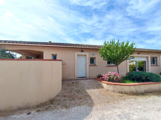  Maison à louer 8 pièces 188 m²