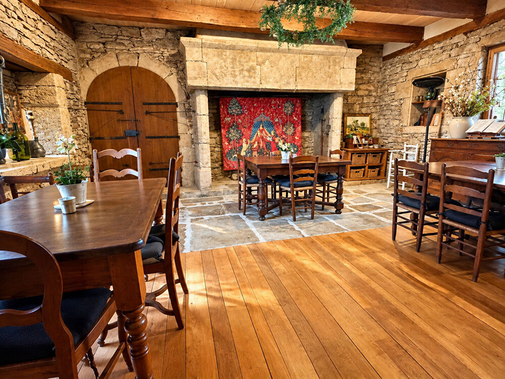 à vendre  Maison Figeac (46100)