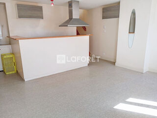  Appartement à louer 3 pièces 54 m²