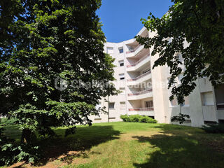  Appartement  vendre 5 pices 104 m