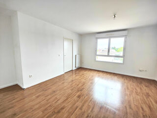  Appartement à louer 2 pièces 43 m²