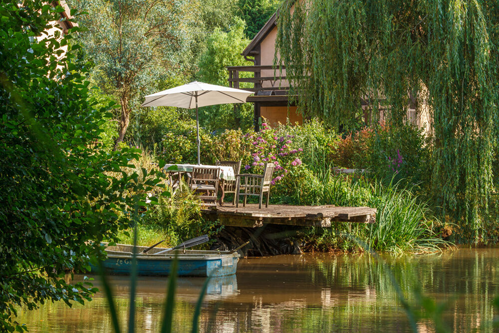 Vente Maison MANCHE : Maison de 3 chambres, gîte, lac et terrain dans un magnifique cadre champêtre. Barenton