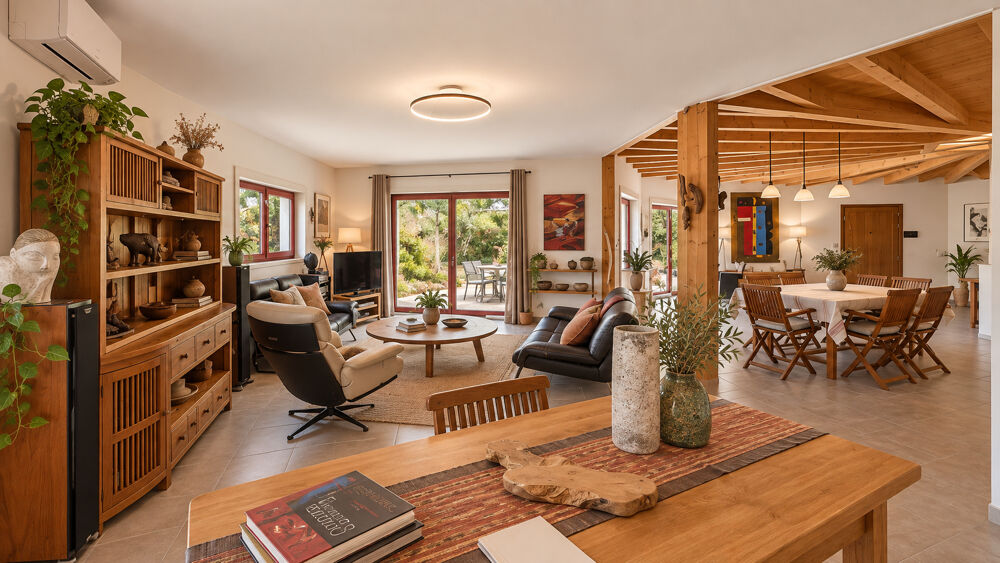 Vente Maison Les Angles, maison d'architecte bioclimatique de 263 m², DPE A, studio indépendant et jardin paysagé Les angles