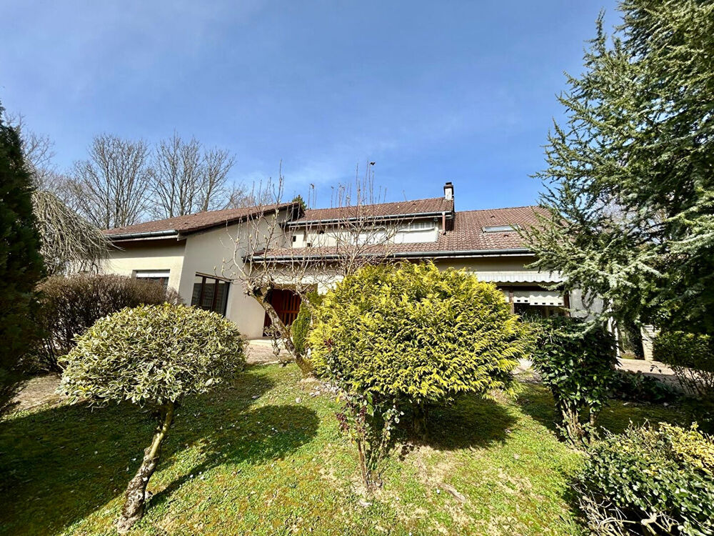 Maison d'architecte Madonne Et Lamerey 10 pièce(s) 280 m2