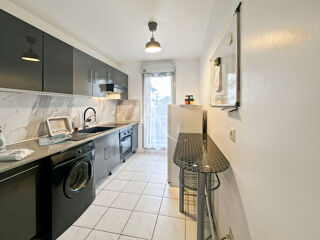  Appartement à louer 3 pièces 68 m²