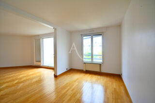  Appartement � vendre 5 pi�ces 99 m�