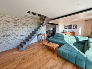  Maison  vendre 6 pices 193 m