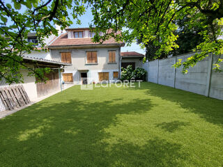  Maison à vendre 8 pièces 143 m²