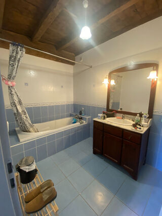  Maison à louer 4 pièces 129 m²