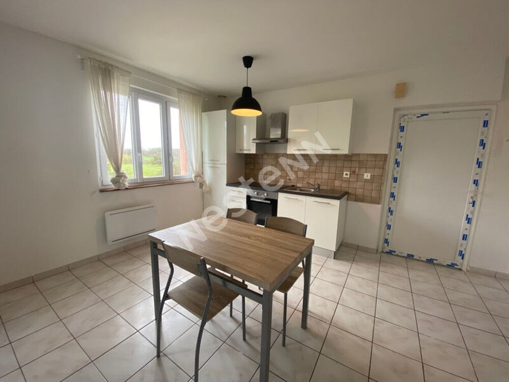 Maison composée de 4 logements à Ménéac (56490)