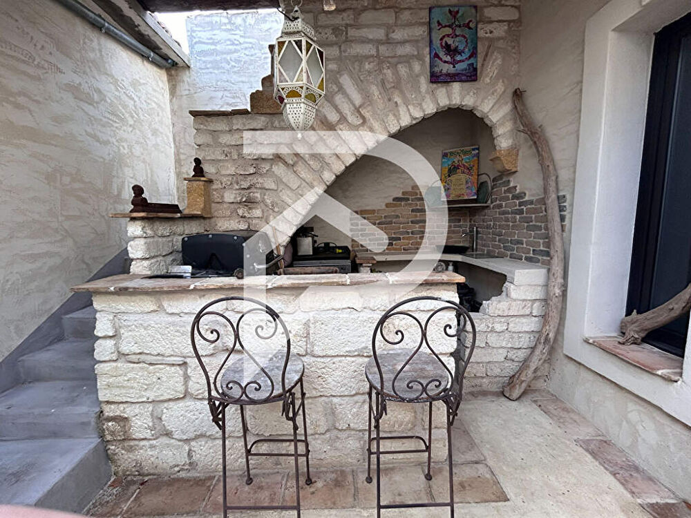 � vendre  Maison Aigues-Mortes (30220)