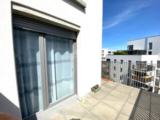  Appartement � vendre 4 pi�ces 83 m�